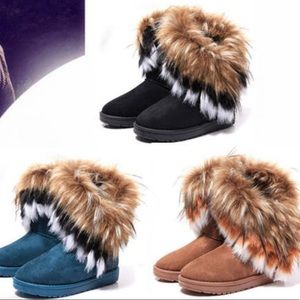🖤Fashion (faux fur) Winter Boots🖤